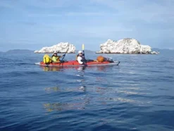 ADVANCED ELEMENTS AE1007-R-P AdvancedFrame Convertible Inflatable Kayak Red