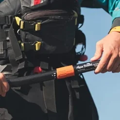 AQUA BOUND Whiskey Carbon Bent Shaft 2-Piece Kayak Paddle