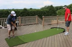 Big Moss Golf Commander V2 Indoor/Outdoor Practice Putting Chipping Green with 1 Cup Green