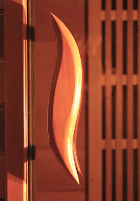 Blue Wave Radiant Saunas BSA1312 3-Person Cedar Corner Infrared Sauna