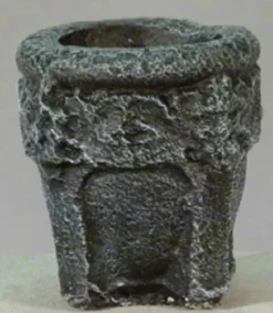 CC Outdoor Living Set of 2 Old Stone Finished Outdoor Decorative Urn Planters 37″ Black