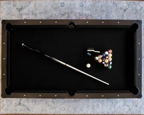 Chamberlain Game Tables New York Nights 7 Ft Pool Table Set with Benches and Top Espresso