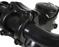 Dynacraft Alpine Eagle 700C 40CM Aluminum Frame Hybrid Bike Silver