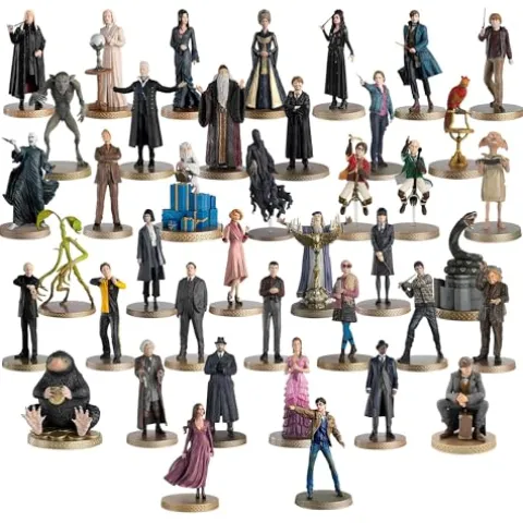 Eaglemoss Limited Harry Potter Wizarding World 1:16 Scale Figure Set of 40 Multicolor