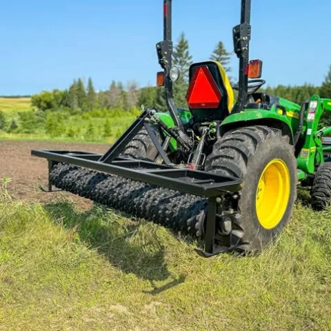 Field Tuff 5′ 3 Point Cultipacker with 26 Cast Iron Wheels, 60″ Working Width, Black