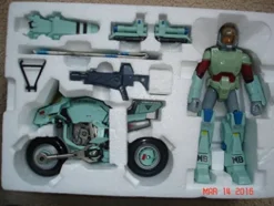 Gakken Henshin Robo Mospeada 21 VR-052-F Scott Bernard Armor Bike 1983 Vintage Figure Set