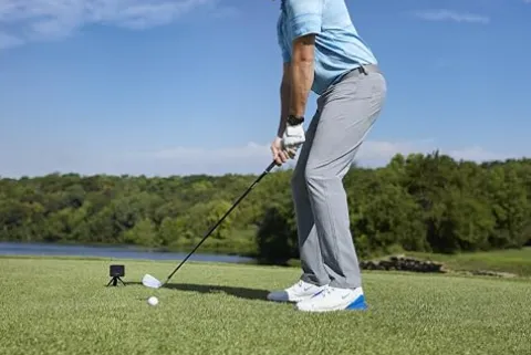 Garmin Approach R10 Portable Golf Launch Monitor Bundle