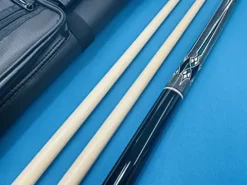 Generic Adam Carom Cue Gifu with 2 Shafts & Case for 3 Cushion Billiards