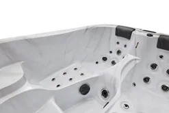 Generic Largo 3-Person Lounger Hot Tub with Ozone