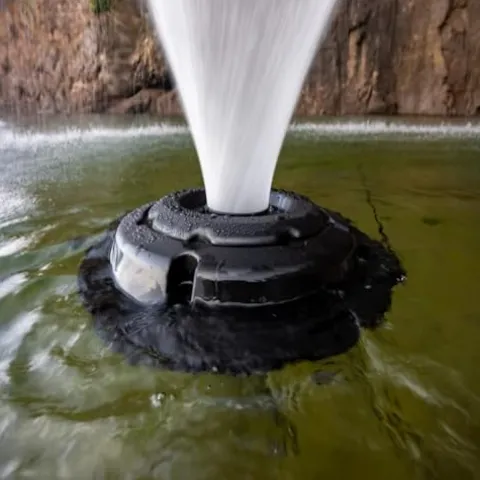 Kasco VFX Series Aerating Pond Fountain 1/2HP 120V with 200ft Power Cord Black