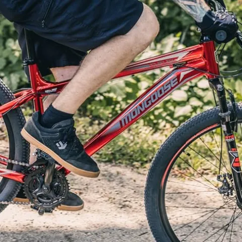 Mongoose Flatrock DX Hardtail Mountain Bike Red