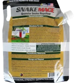 Nature’s MACE Snake Repellent Granules 125 lbs Red