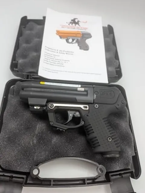 Piexon Firestorm JPX 6 Compact Pepper Spray Gun with LED Laser Black