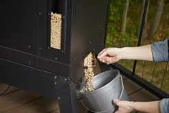 PIT BOSS Pellet Smoker 77550 850 sq inch Copper