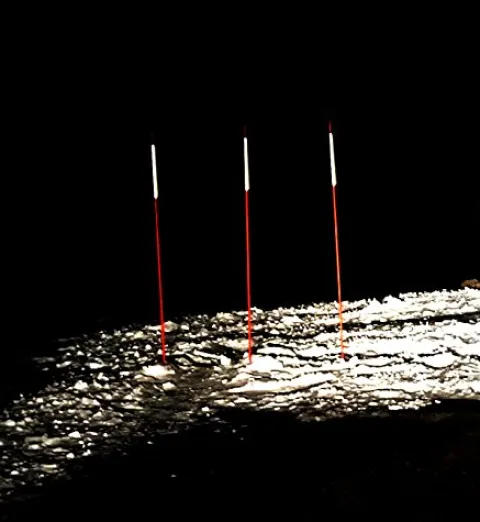 Polar Snow Products 2000 Snow Stakes Driveway Markers 4′ x 5/16″ Orange