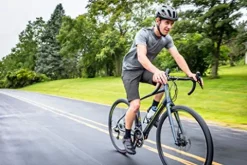 Schwinn Vantage F3 Sport Hybrid Bike Black