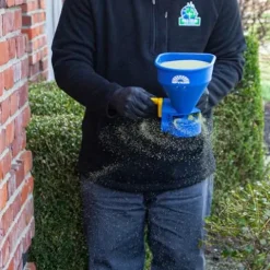 Spyker Winter Weather De-Icing Kit Ergo-Pro Spreader with Handheld Spreader Blue