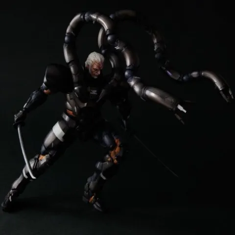 Square Enix Metal Gear Solid 2 Play Arts Kai Action Figure Silver