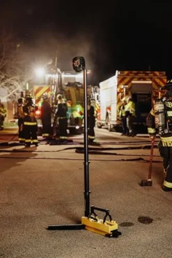 Streamlight Portable Scene Light 5300 Lumens Yellow